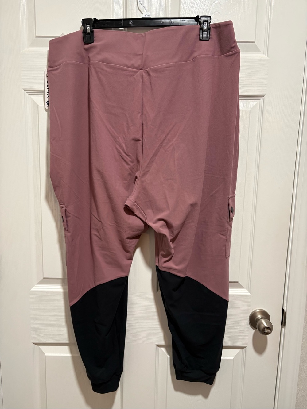 Phoenix Active Rose/Black Bergen Utility Jogger Size 2X NWT - Picture 3 of 14